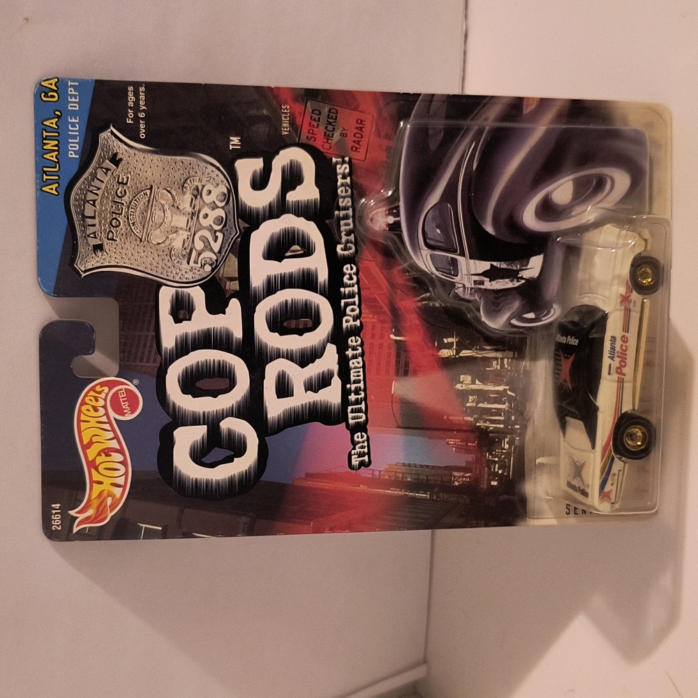 D7  hot wheels 67 Pontiac GTO cop rods